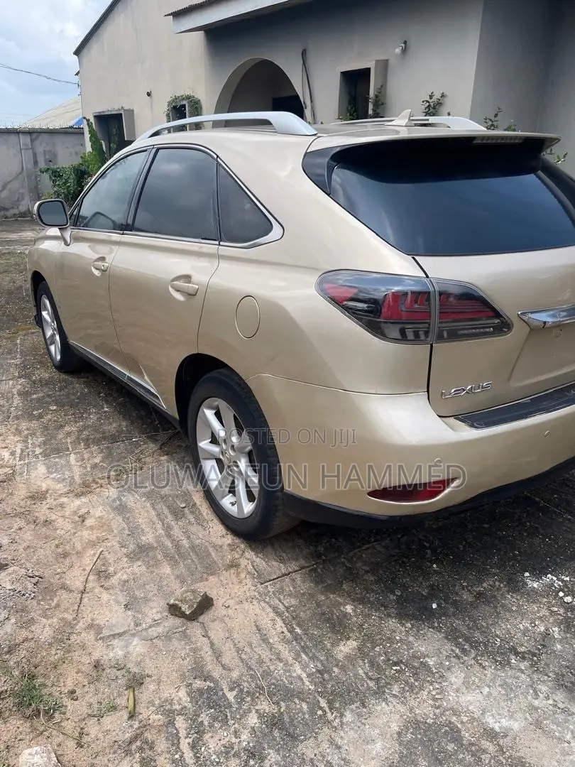Lexus RX 350 2010 Gold