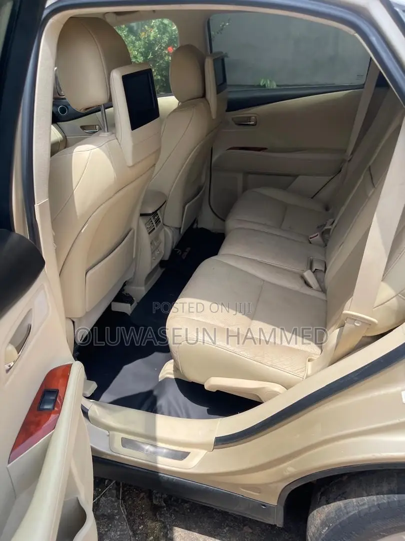 Lexus RX 350 2010 Gold