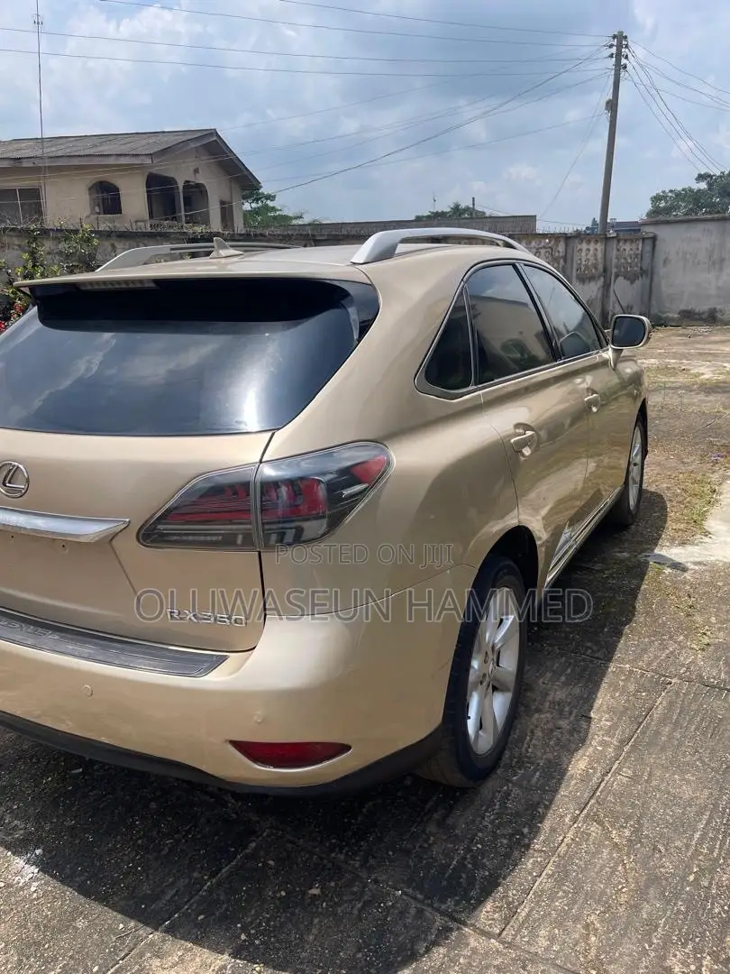 Lexus RX 350 2010 Gold