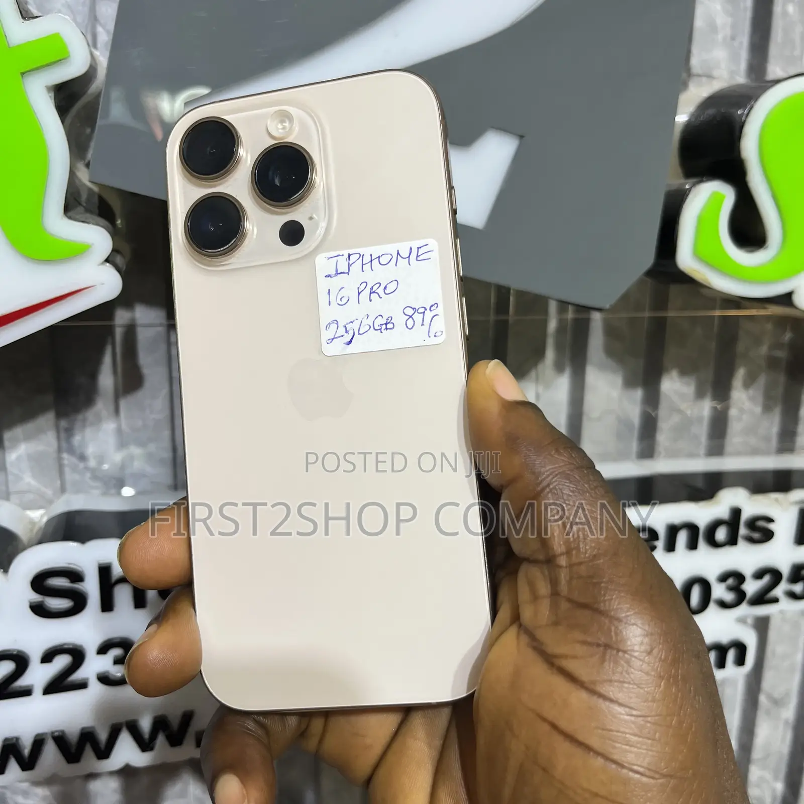 Apple iPhone 16 Pro 256 GB Gold