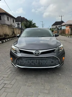 Toyota Avalon XLE FWDSedan (3.6L 6cyl 6A) 2016 Gray