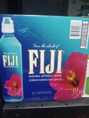 Fiji Water. 12× 700ml.
