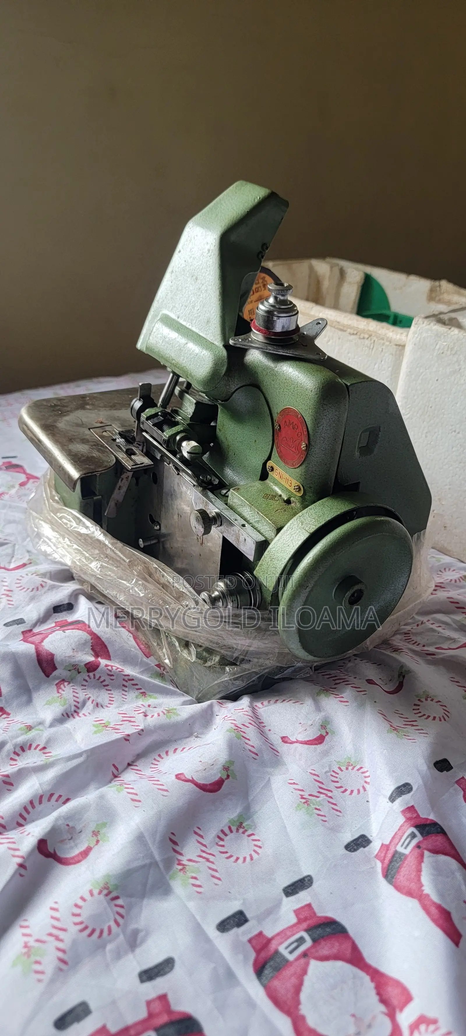 GNI-113 Amro Overlock Sewing Machine