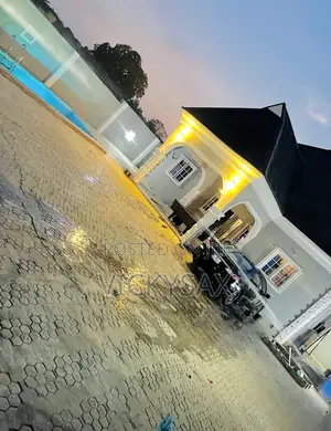 Furnished 3bdrm Bungalow in Igbo Ora for sale