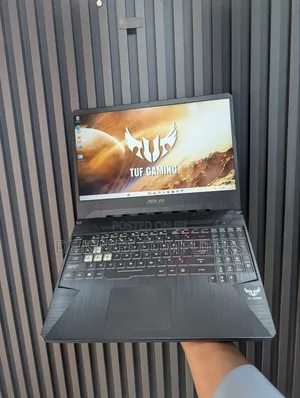 Laptop Asus TUF Gaming FX504 8GB AMD Ryzen 5 SSD 256GB