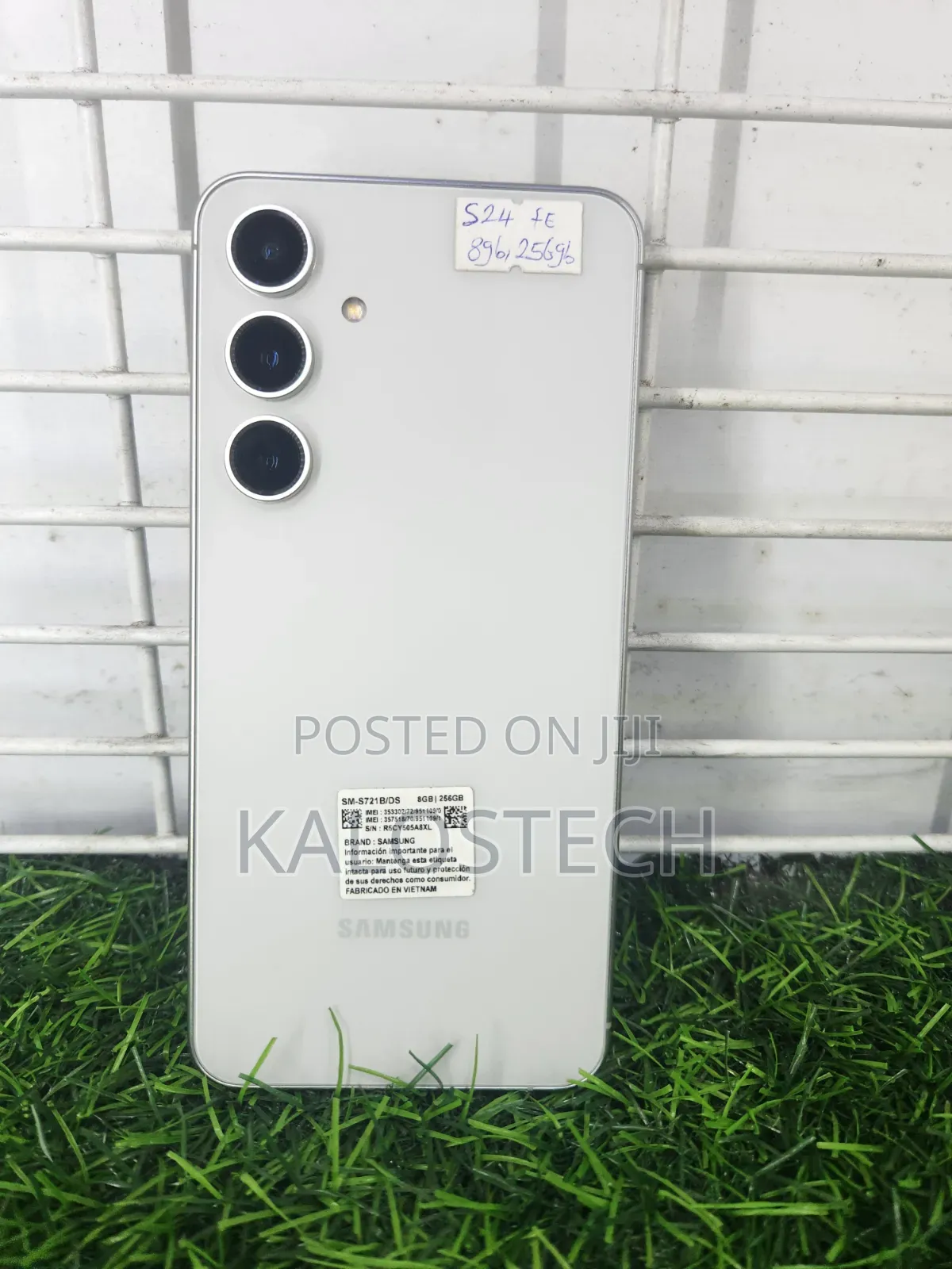 Samsung Galaxy S24 FE 256 GB White