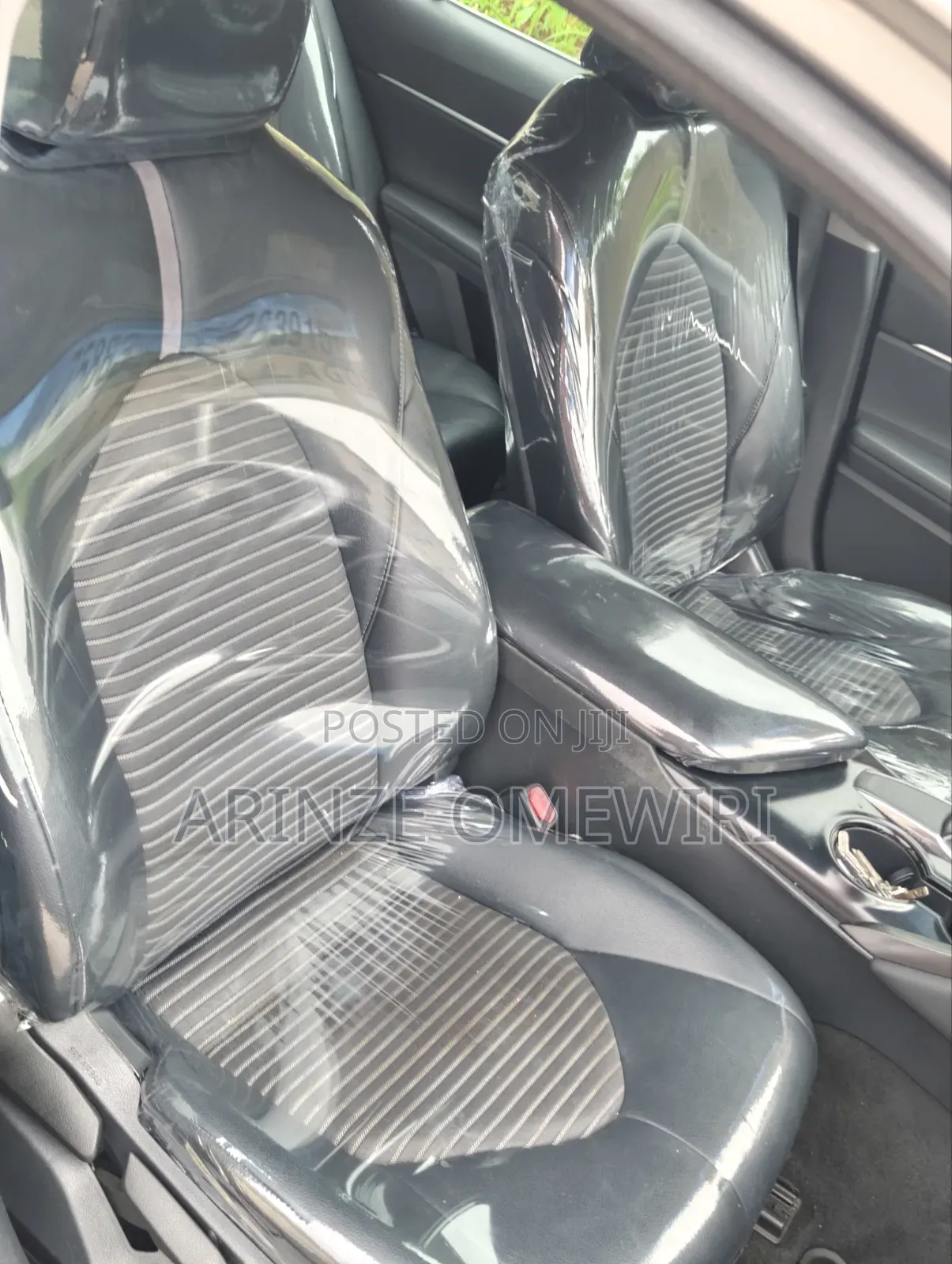 Toyota Camry SE (2.5L 4cyl 8A) 2019 Silver