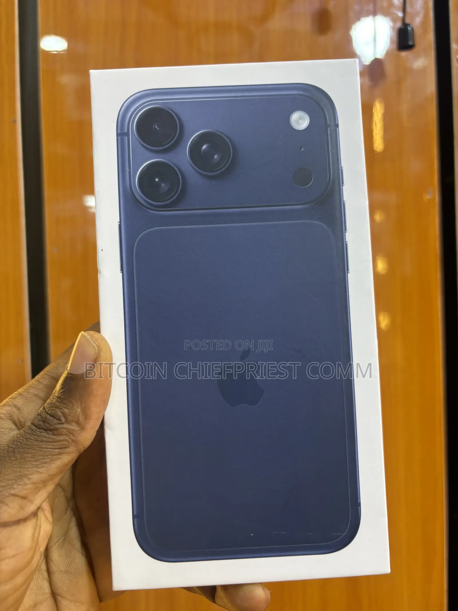 New Apple iPhone 17 Pro Max 256 GB Blue