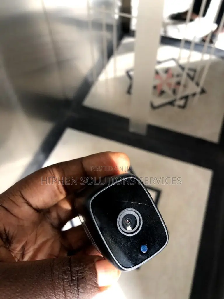 Compact Wireless HD Camera for Video Recording