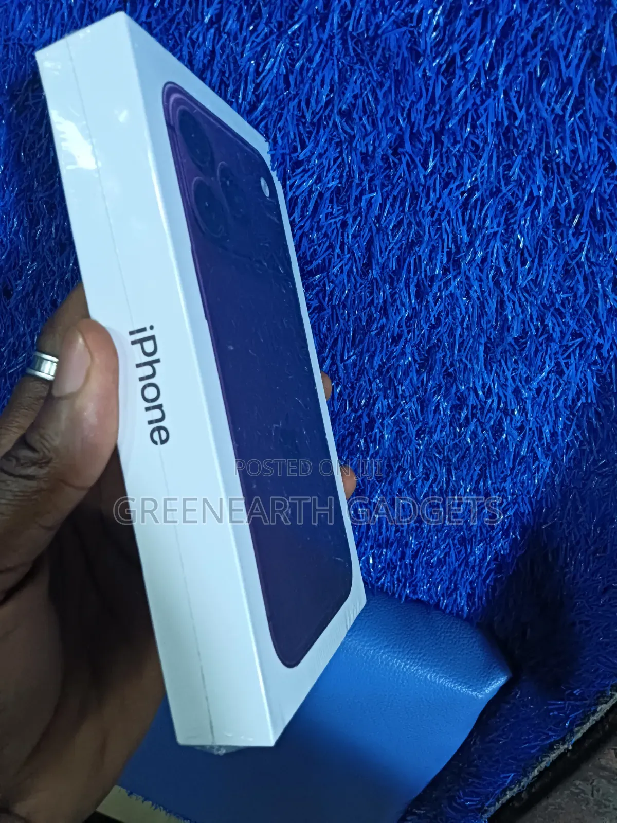 New Apple iPhone 18 Pro Max 1 TB Purple