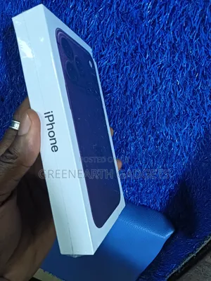 New Apple iPhone 18 Pro Max 1 TB Purple