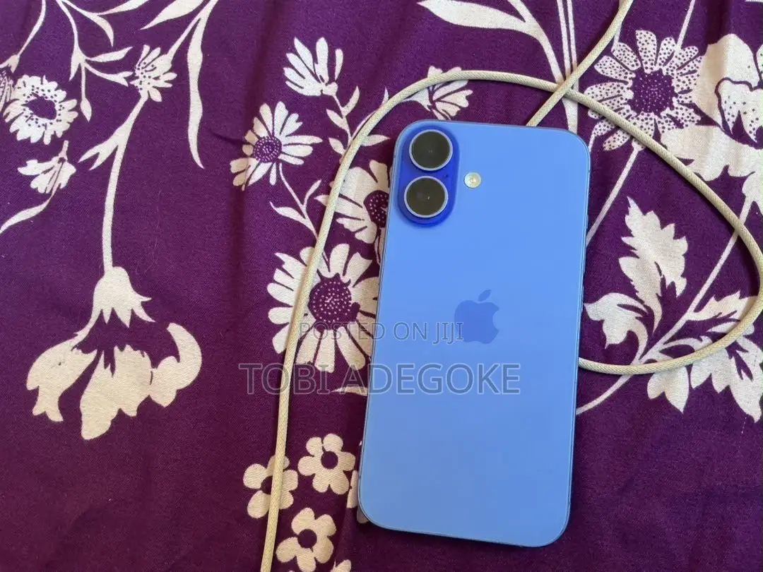 Apple iPhone 16 128 GB Blue