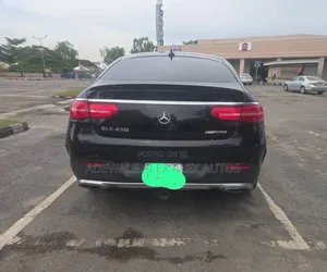 Mercedes-Benz GLE-Class 2016 Black