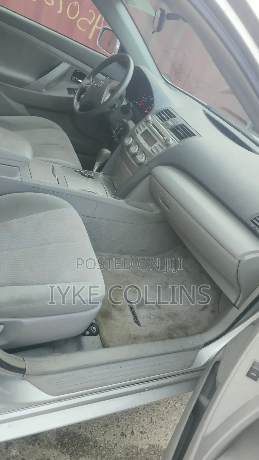 Toyota Camry 2010 Silver