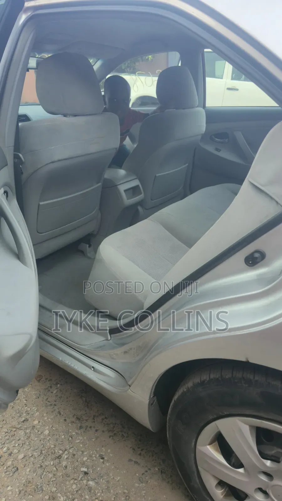 Toyota Camry 2010 Silver