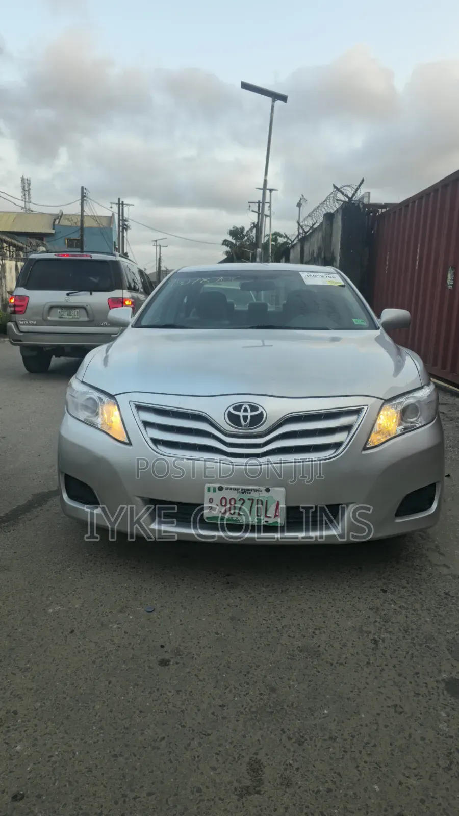Toyota Camry 2010 Silver