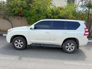 Toyota Land Cruiser Prado 4.0 Petrol TX-L 2016 White