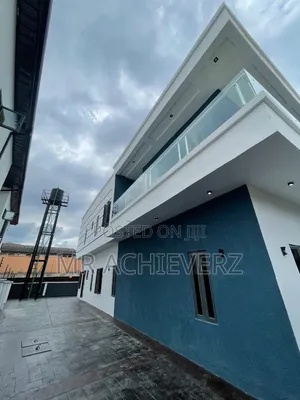 4bdrm Duplex in Sars Road, Obio-Akpor for sale