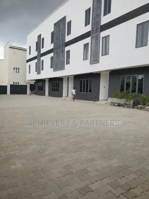 4bdrm Duplex in Jahi for sale