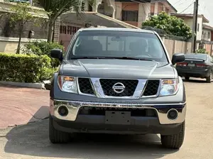 Nissan Frontier 2007 Gray
