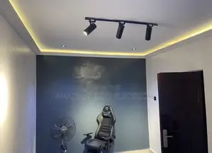 40 Watts Track Lights