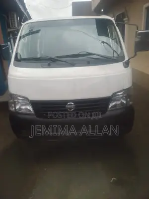 Nissan NV200 2009 White