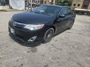 Toyota Camry LE 4dr Sedan (2.5L 4cyl 6A) 2012 Black