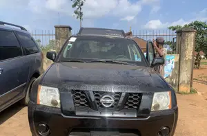 Nissan Pathfinder 2006 Black
