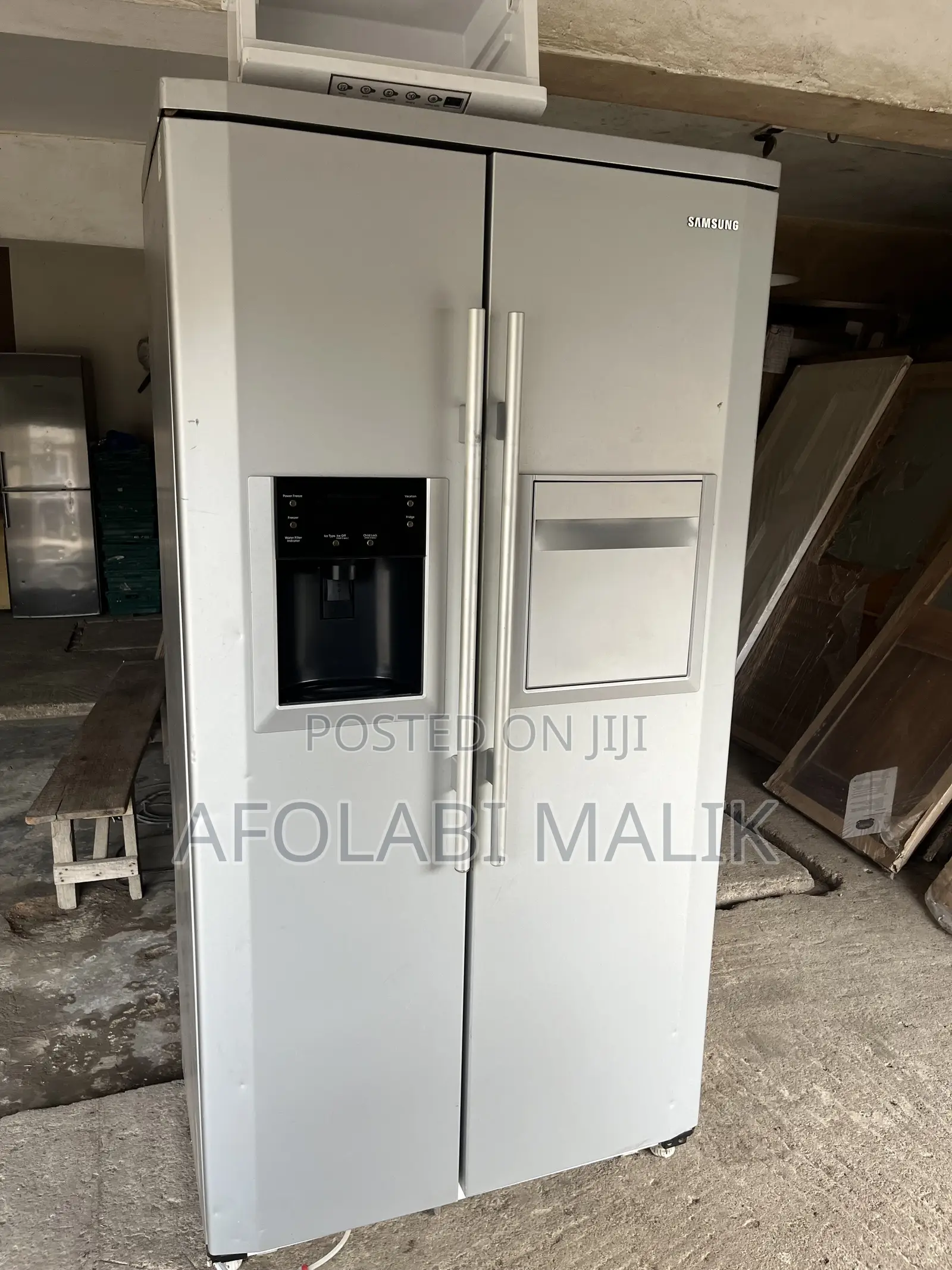 Side by Side Freezer (Samsung)