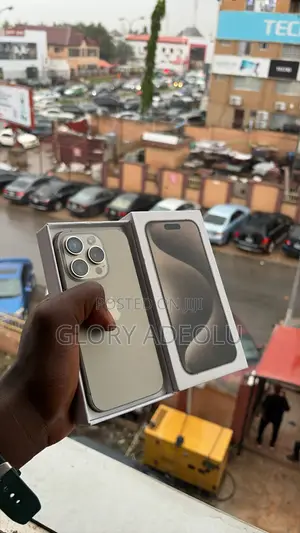 Apple iPhone 15 Pro 128 GB Silver