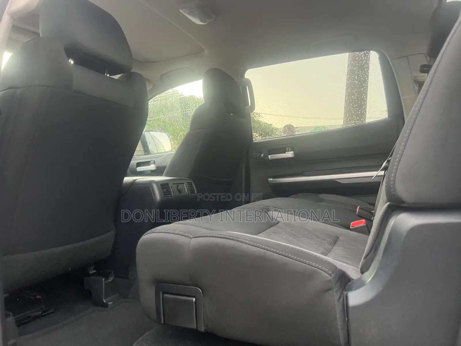 Toyota Tundra 2018 Black