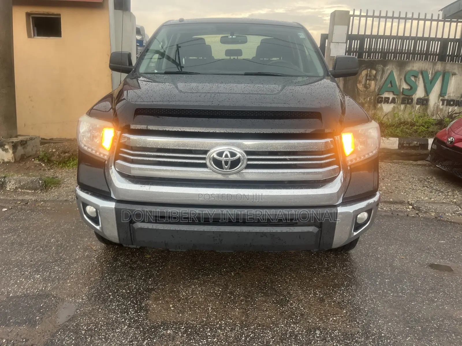 Toyota Tundra 2018 Black