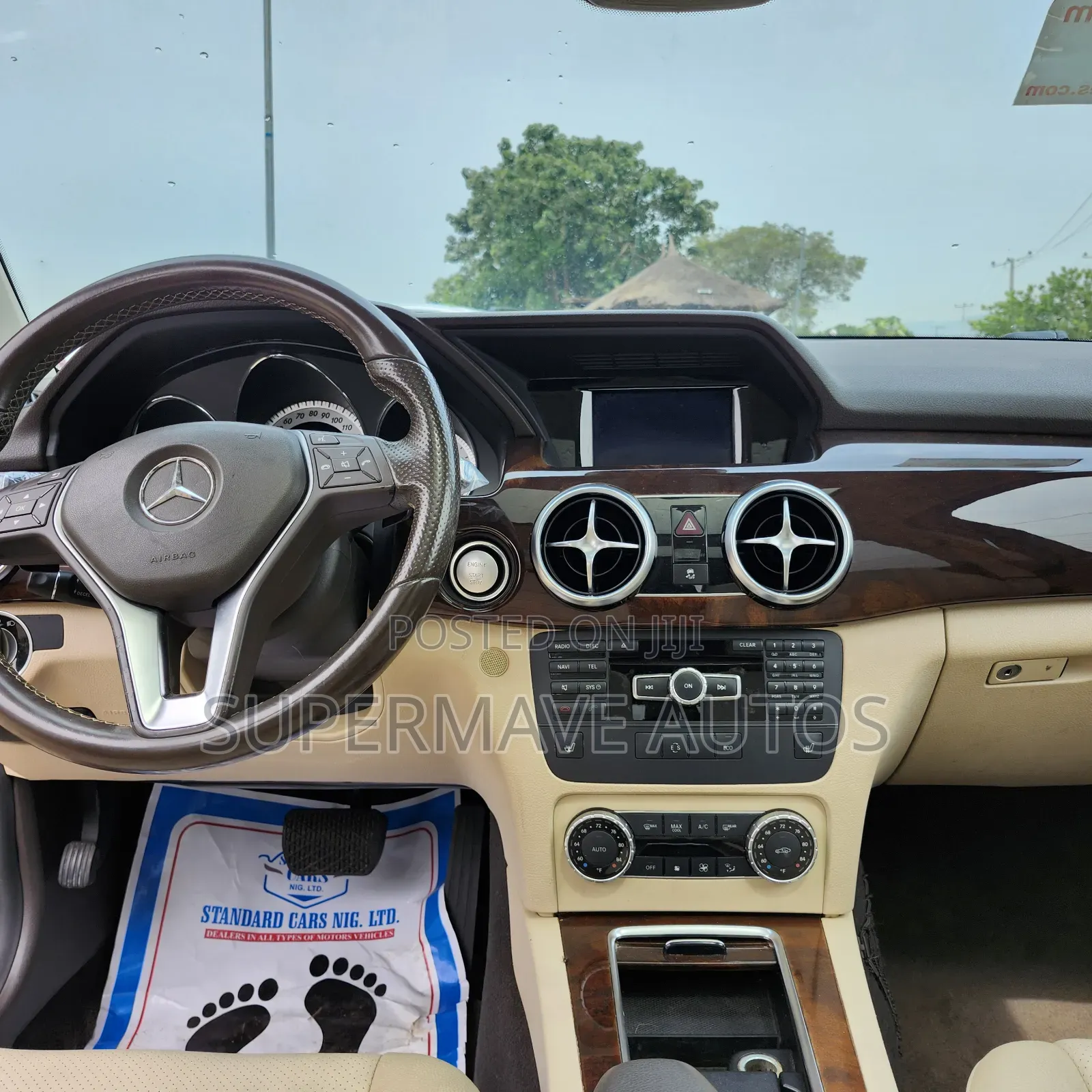 Mercedes-Benz GLK-Class 2015 Brown