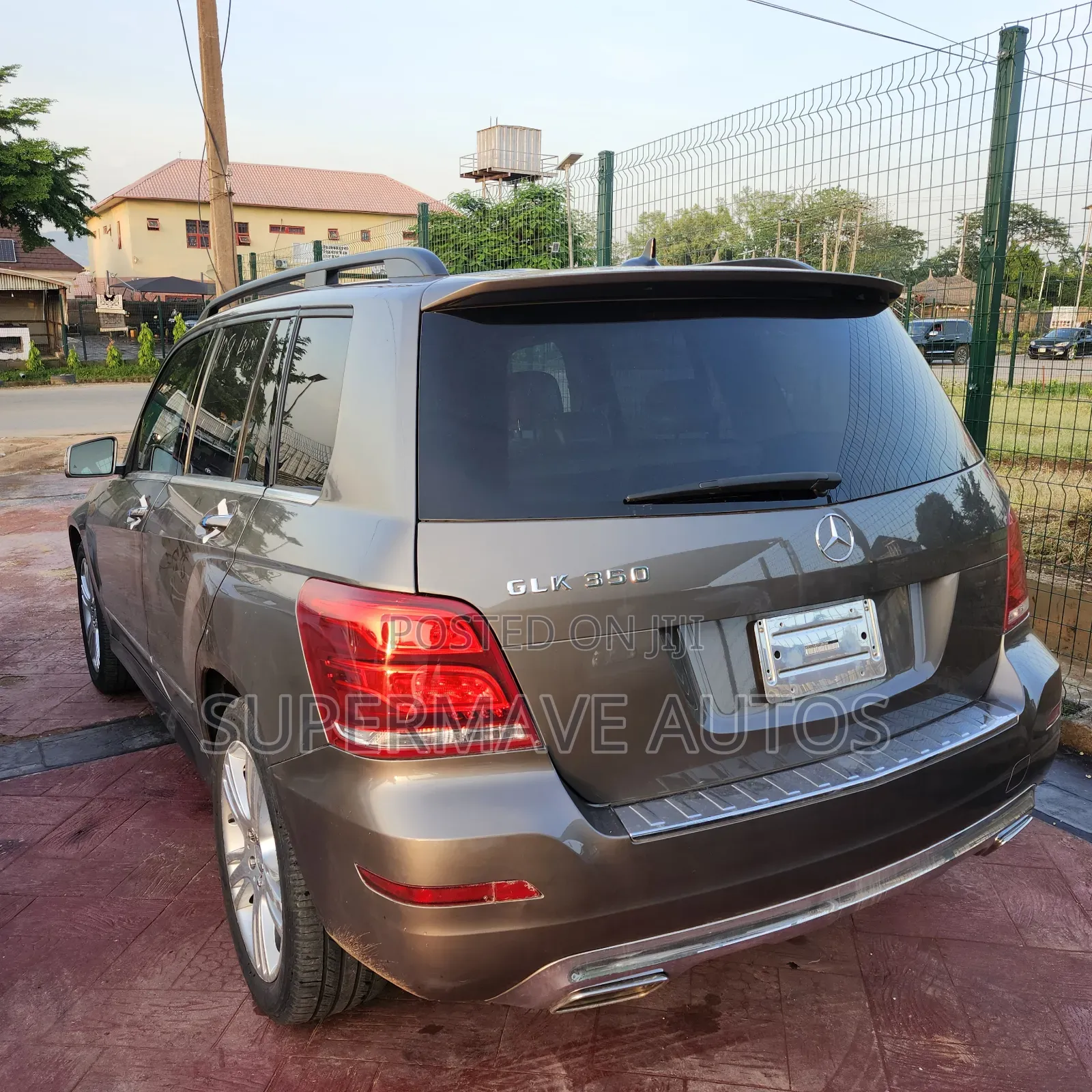 Mercedes-Benz GLK-Class 2015 Brown