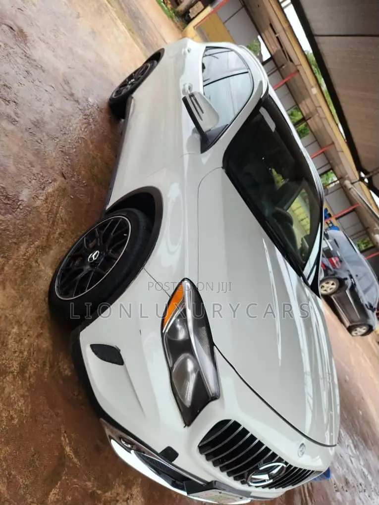 Mercedes-Benz GLA-Class 2017 White