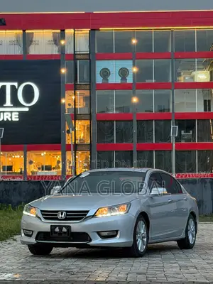 Honda Accord 2015 Silver
