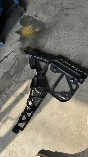 Back Bumper Hanger for GLE350 W166 2012/16 Model Sets