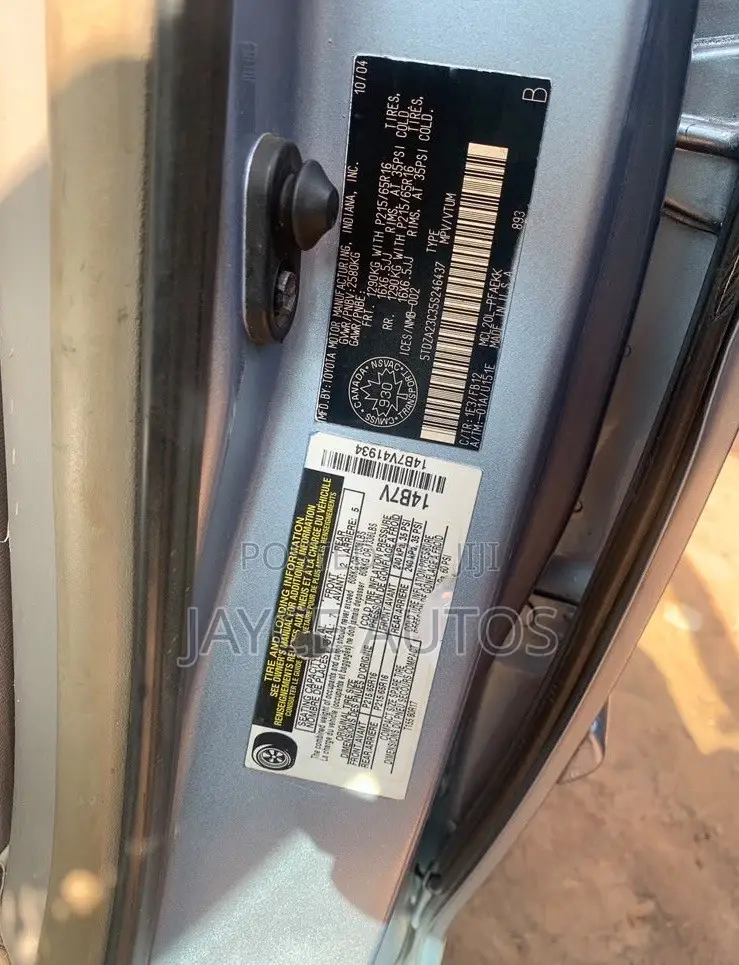 Toyota Sienna 2005 Blue