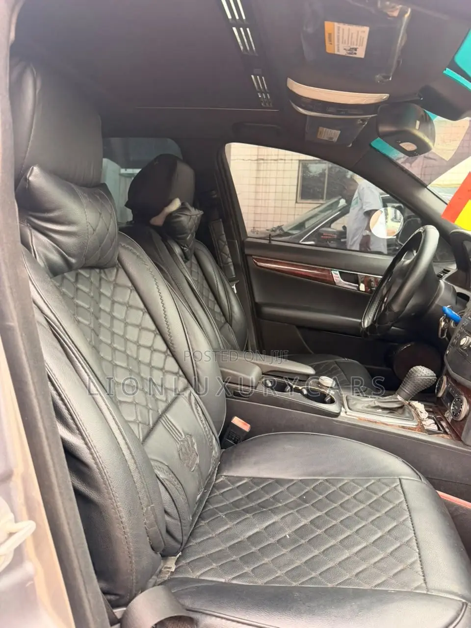 Mercedes-Benz C300 2010 Black