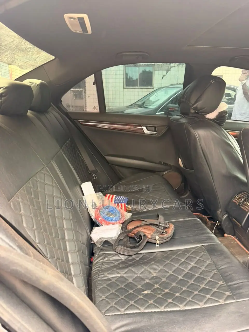 Mercedes-Benz C300 2010 Black