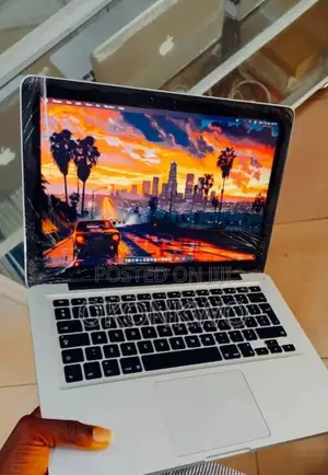 Laptop Apple MacBook Pro 2012 8GB Intel Core i5 HDD 750GB