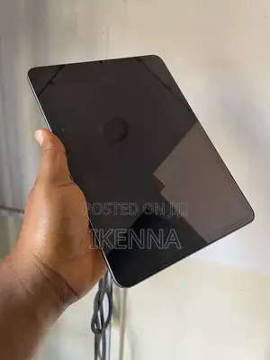 Apple iPad Air (2020) 64 GB Gray