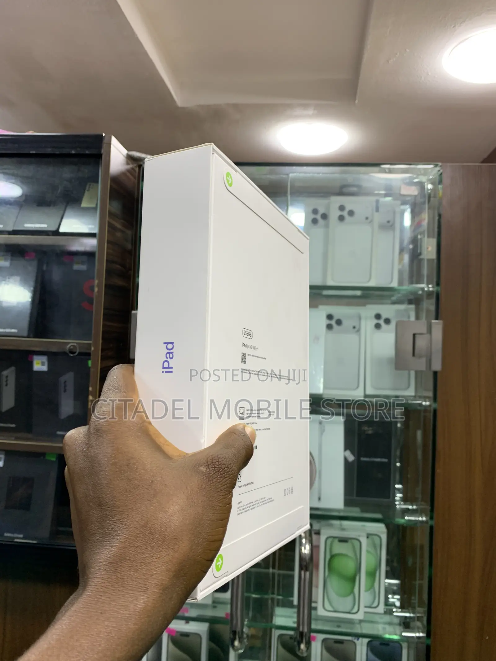 New Apple iPad Air 11 (2026) 256 GB Black