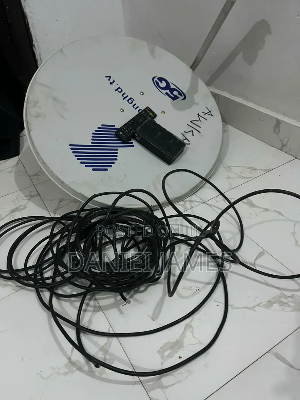 Used SLTV Decoder and Accessories