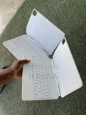 Apple Magic Keyboard