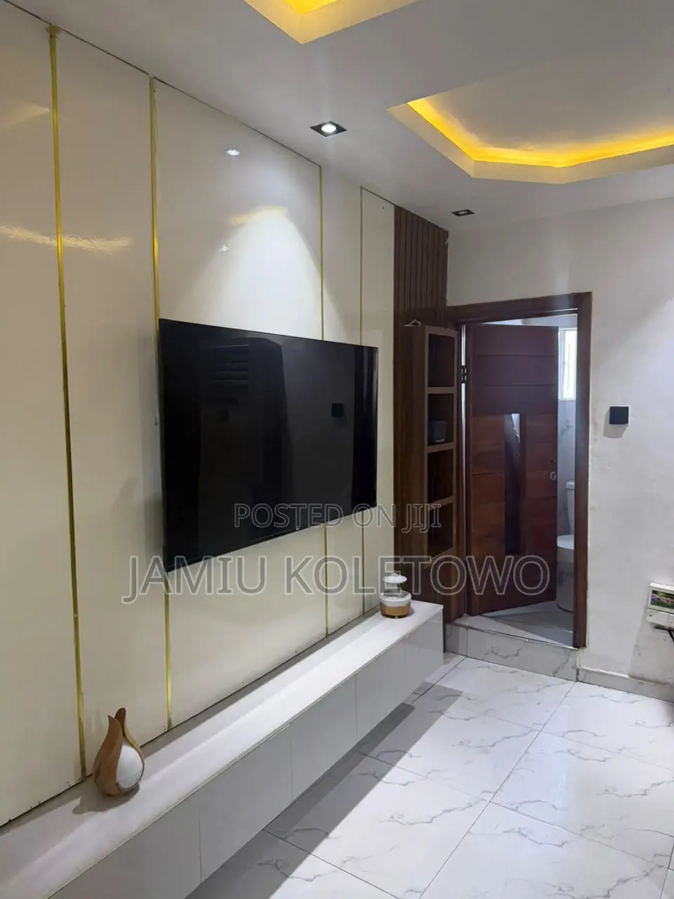 03 Apartment-- Spacious 2-Bedroom Duplex Shortlet