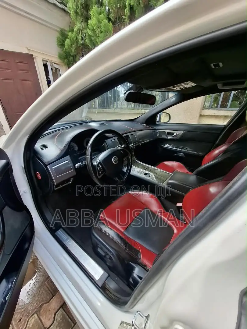 Jaguar XF R 2011 White
