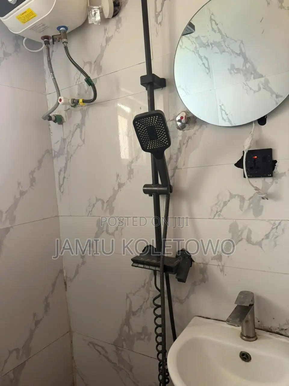 03 Apartment-- Spacious 2-Bedroom Duplex Shortlet