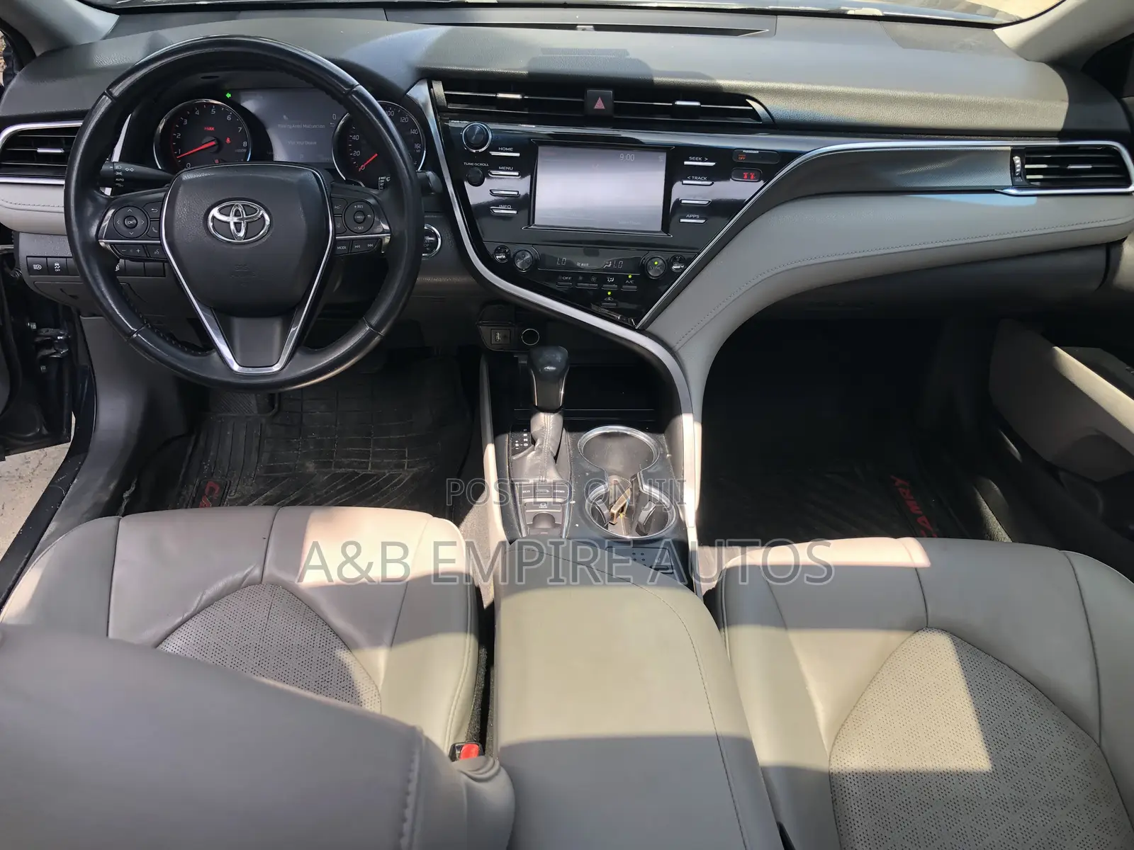 Toyota Camry 2019 Blue