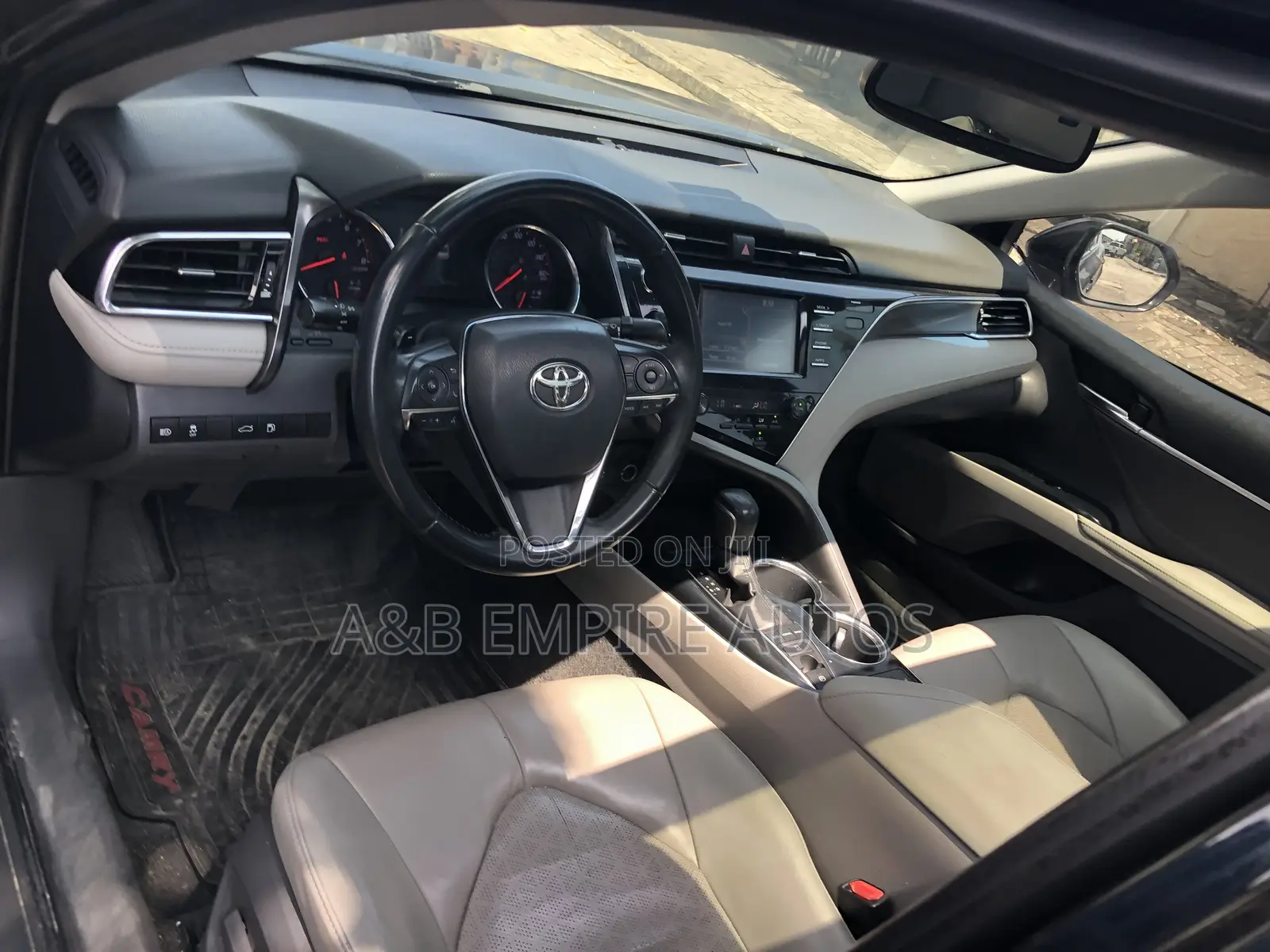 Toyota Camry 2019 Blue